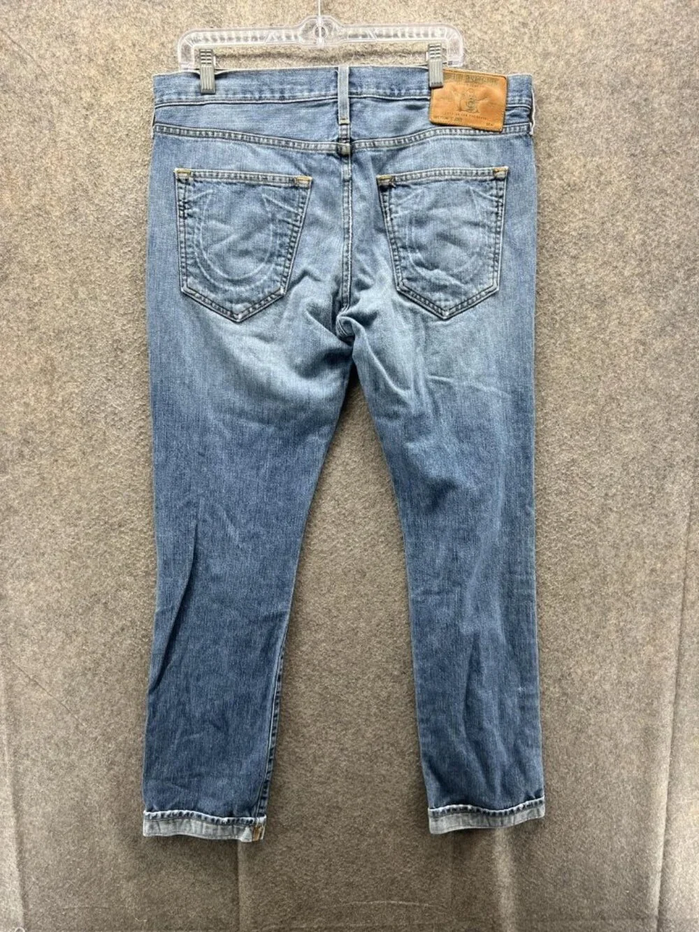 True Religion Jeans Mens 36 Blue Straight Distressed Denim USA Medium Wash Vinny